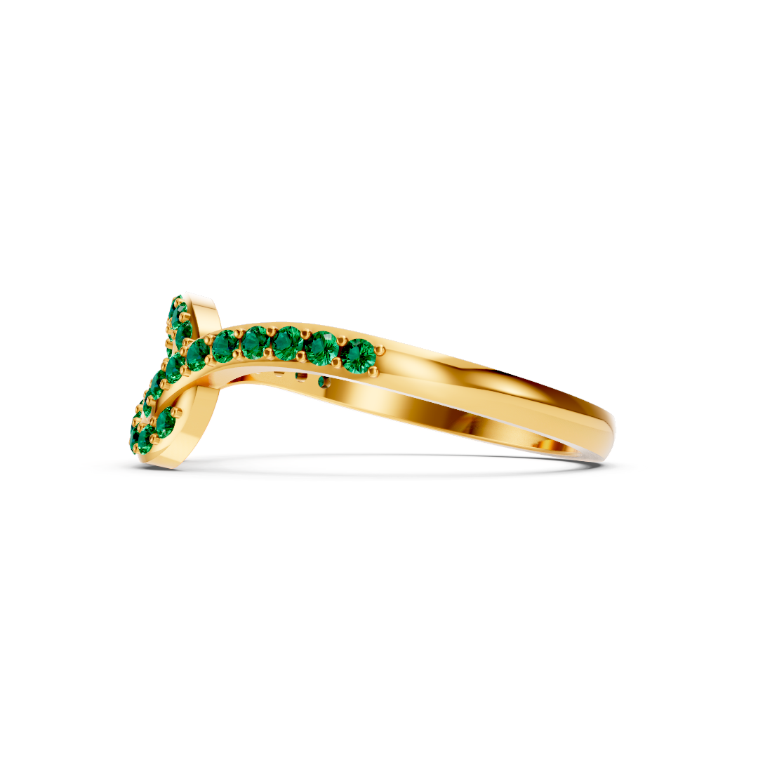 Colombian  Emerald Infinity Knot Ring